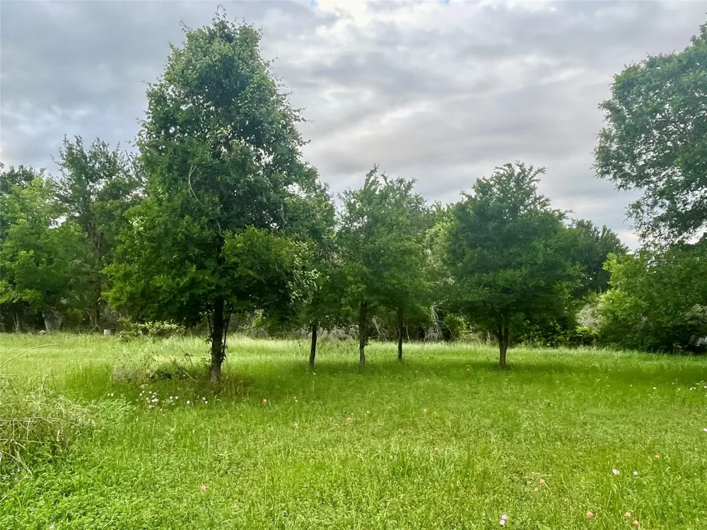 198 Riverside Drive La Grange, TX 78945