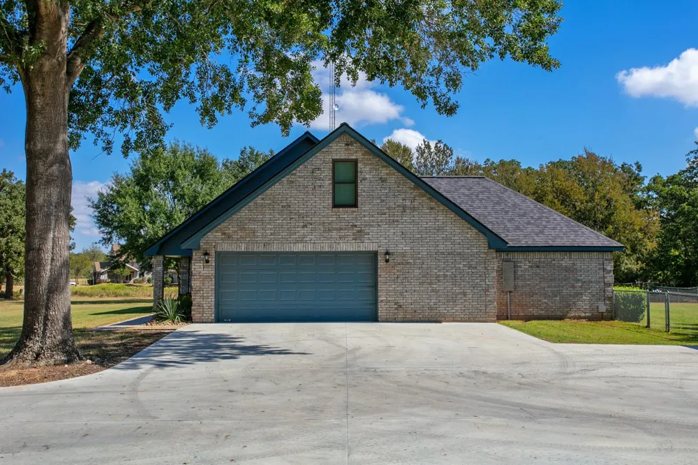 974 State Highway 21 E Caldwell, TX 77836