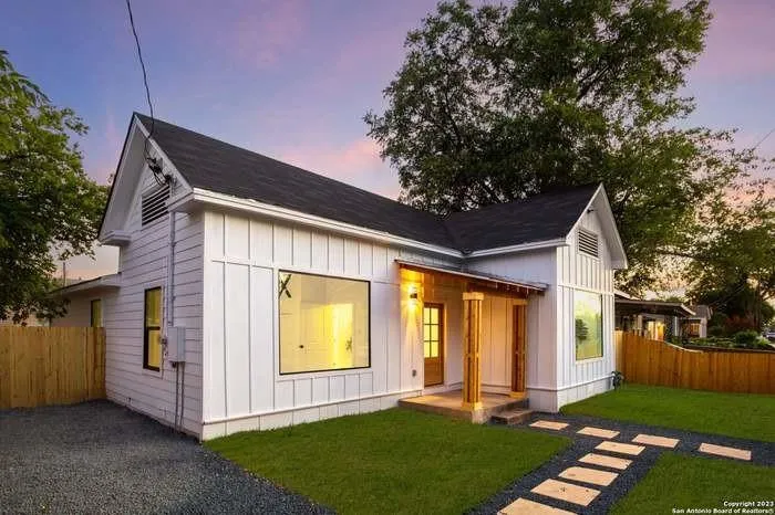 326 Sharer Street San Antonio, TX 78208