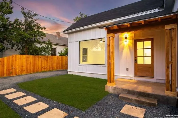 326 Sharer Street San Antonio, TX 78208