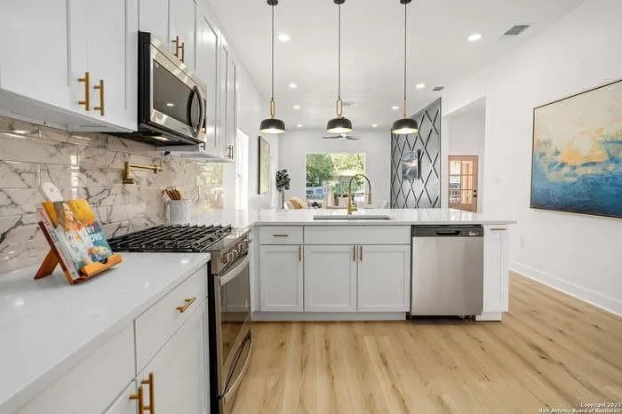 326 Sharer Street San Antonio, TX 78208