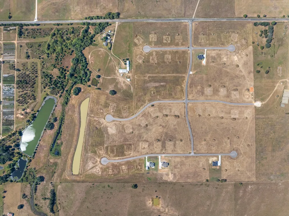 17 428 Rolling Hill Drive Cat Spring, TX 78933