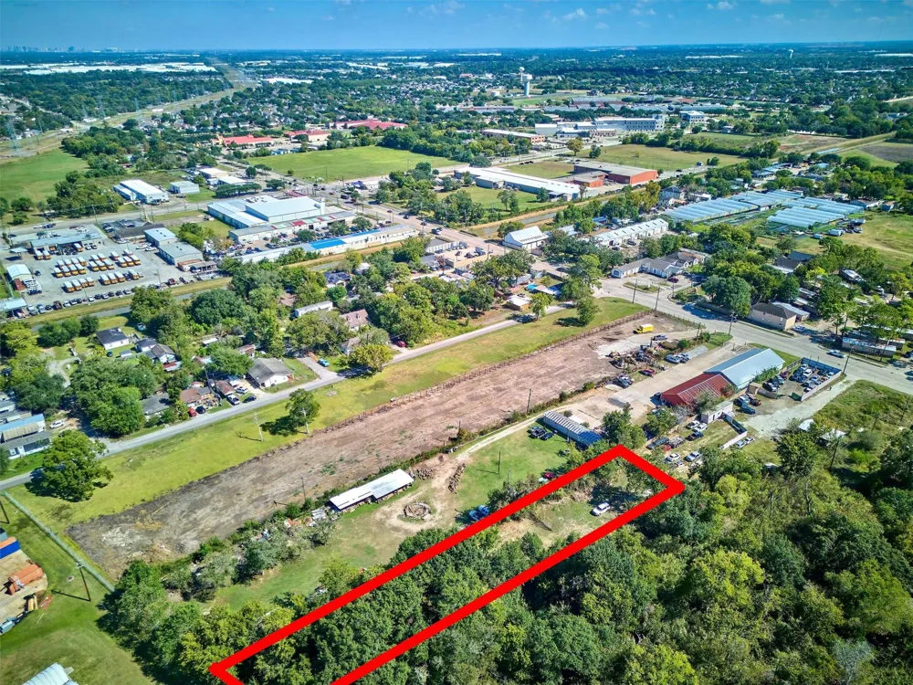 2832 5th Street Stafford, TX 77477