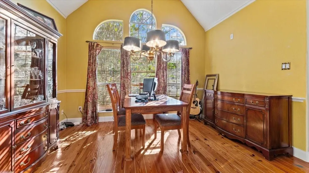 616 E Shore Drive Kemah, TX 77565