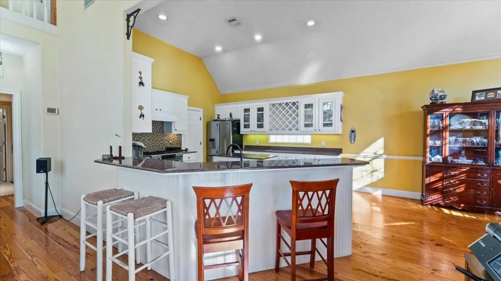 616 E Shore Drive Kemah, TX 77565