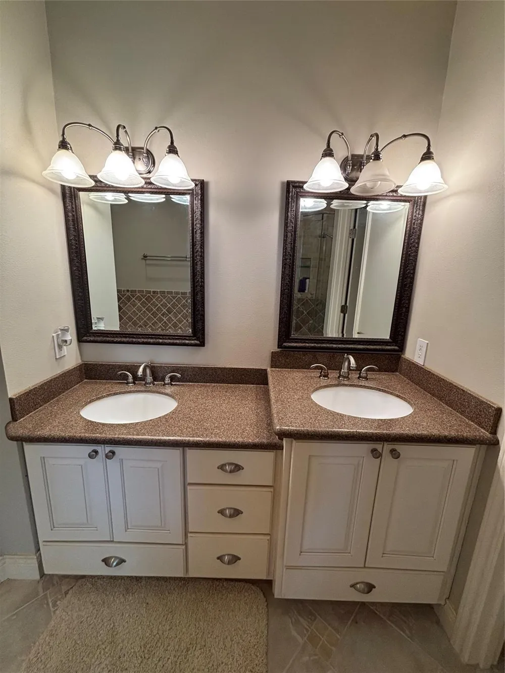 145 Bridgeway Onalaska, TX 77360