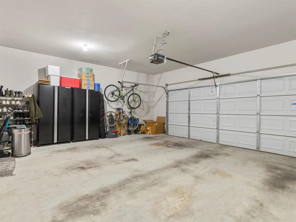 9015 Cattle Baron Path #2001 Austin, TX 78747