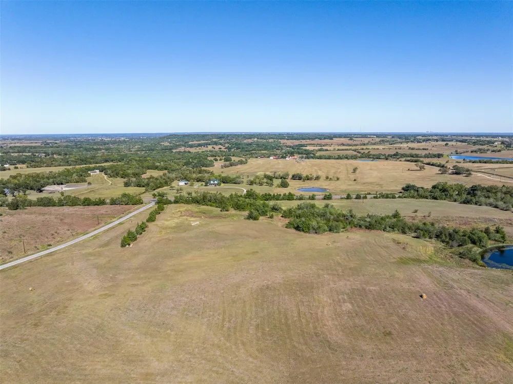 Kylesgate Lane La Grange, TX 78945