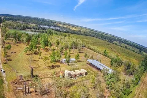 695 Private Road 489