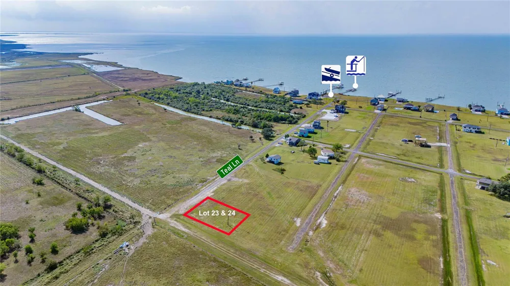 23 Teal Lane Anahuac, TX 77514