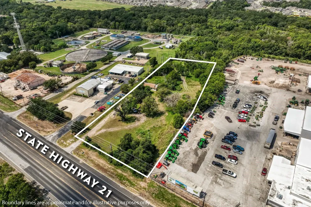 3208 W State Highway 21 Bryan, TX 77803
