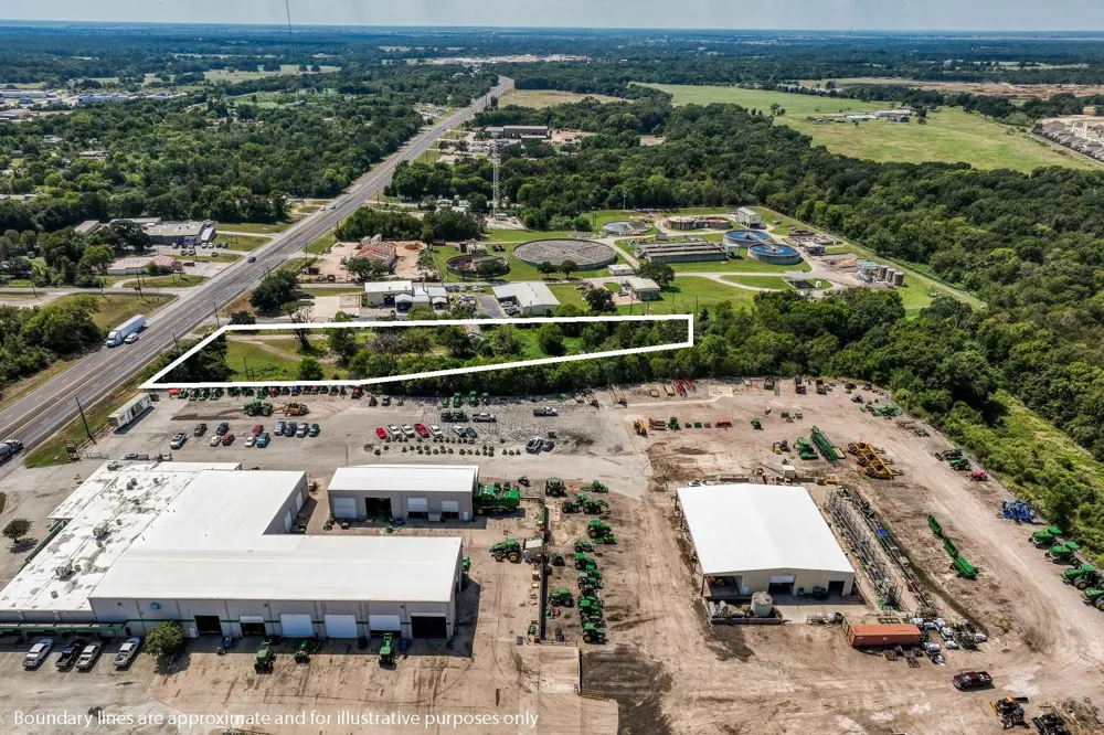 3208 W State Highway 21 Bryan, TX 77803