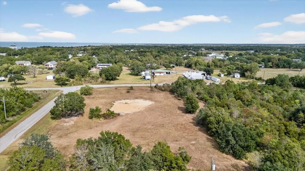 Bayshore Anahuac, TX 77514