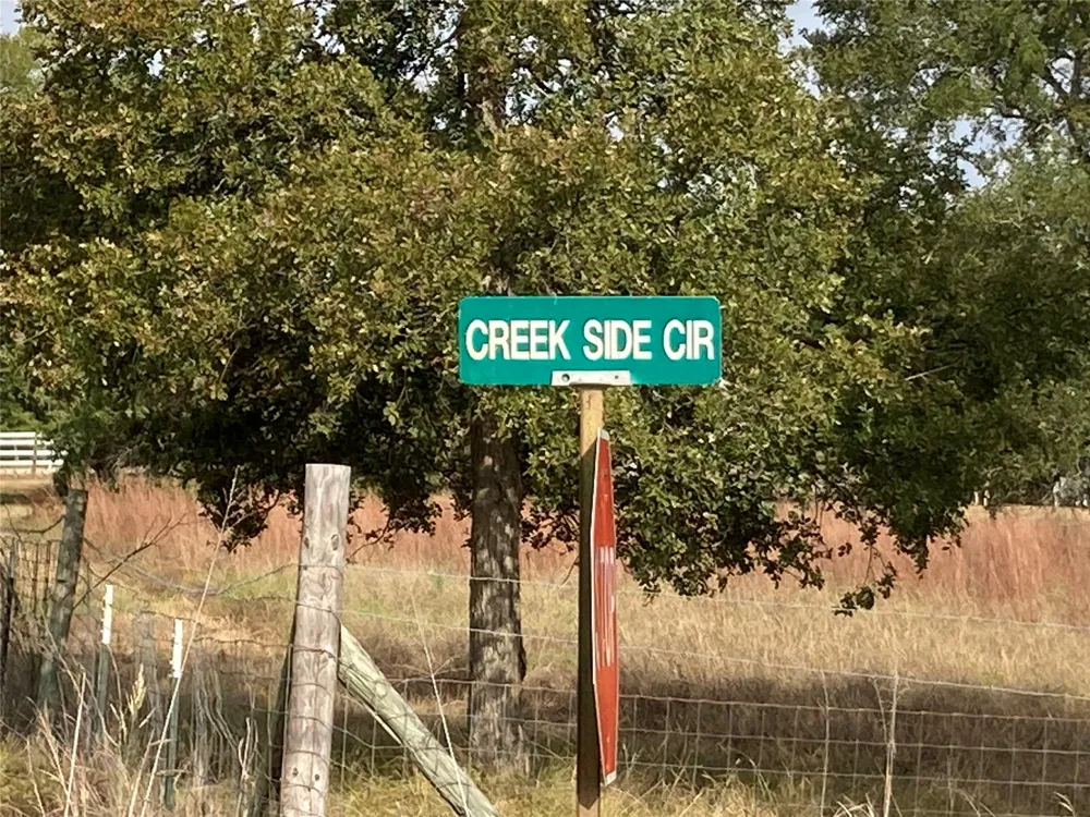 Pin Tail Cove Caldwell, TX 77836