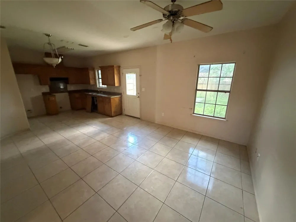 1016 Yellow Hammer Street Rio Grande City, TX 78582