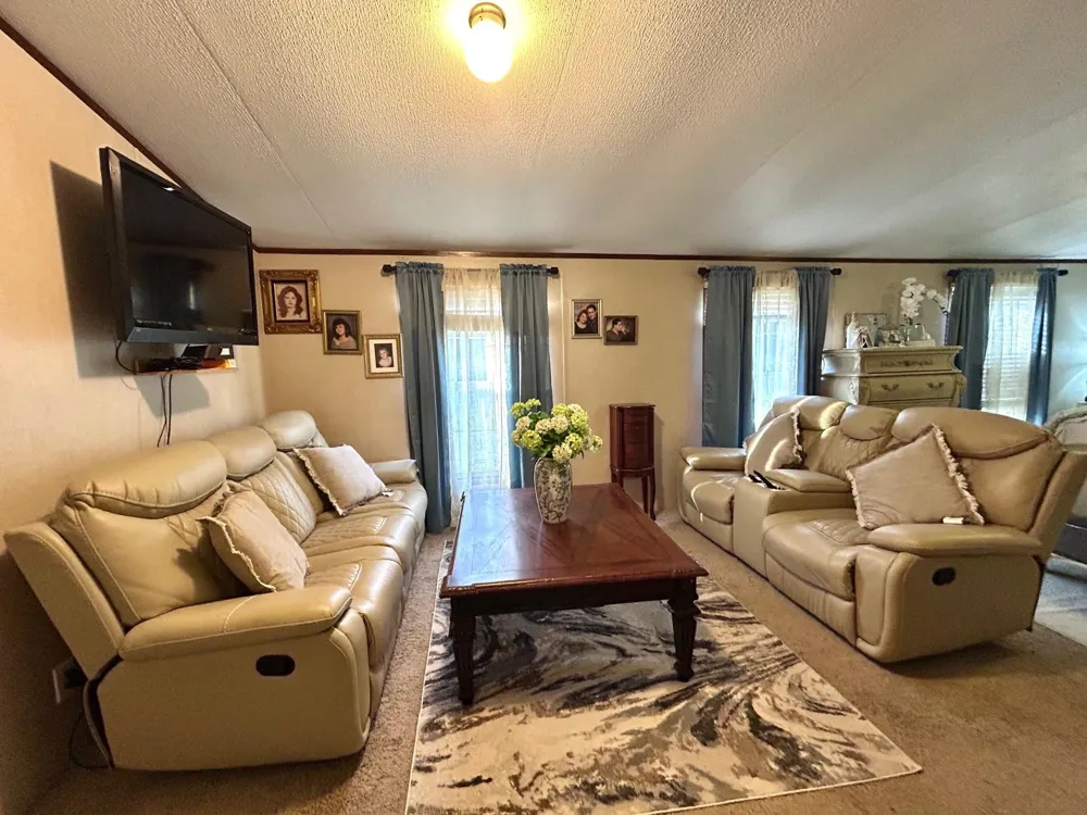 116 County Road 674 Brazoria, TX 77422