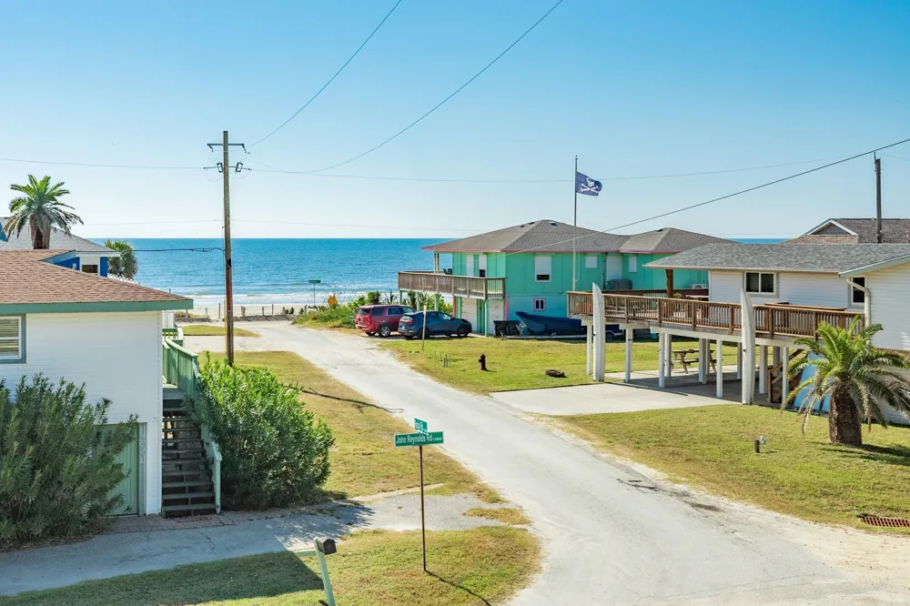 12940 John Reynolds Road Galveston, TX 77554