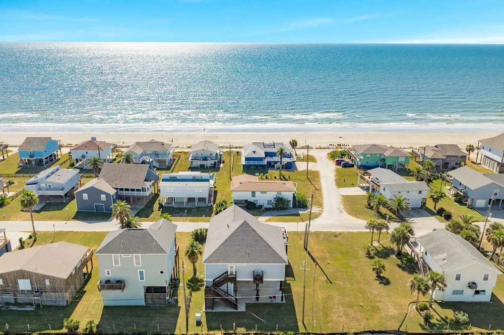 12940 John Reynolds Road Galveston, TX 77554