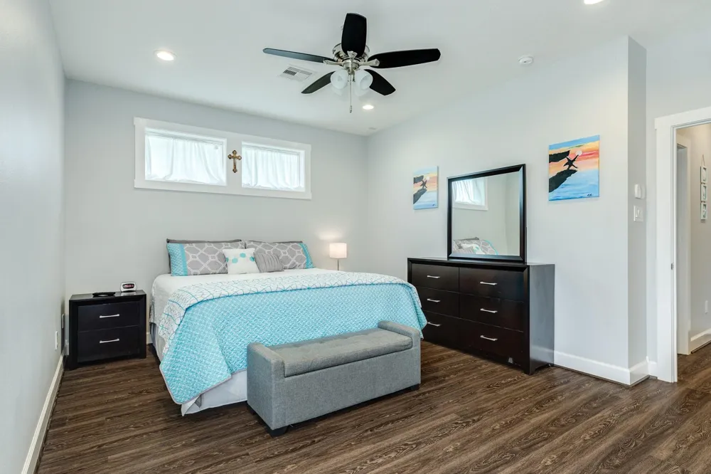 12940 John Reynolds Road Galveston, TX 77554