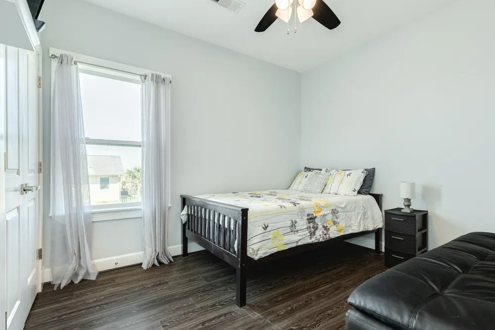12940 John Reynolds Road Galveston, TX 77554