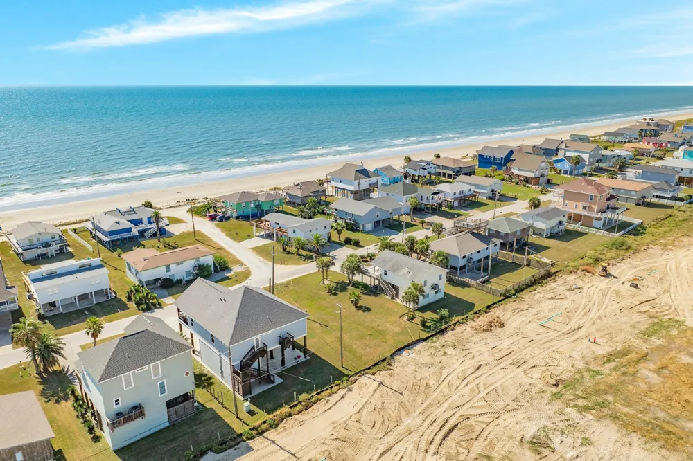 12940 John Reynolds Road Galveston, TX 77554