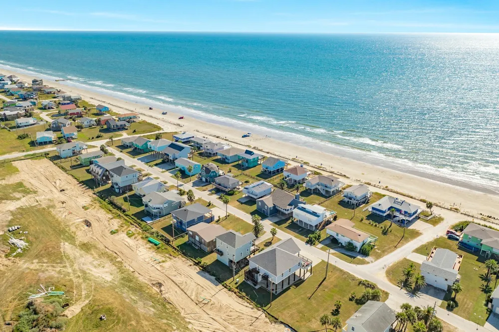 12940 John Reynolds Road Galveston, TX 77554