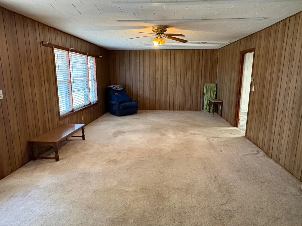 809 August Street El Campo, TX 77437