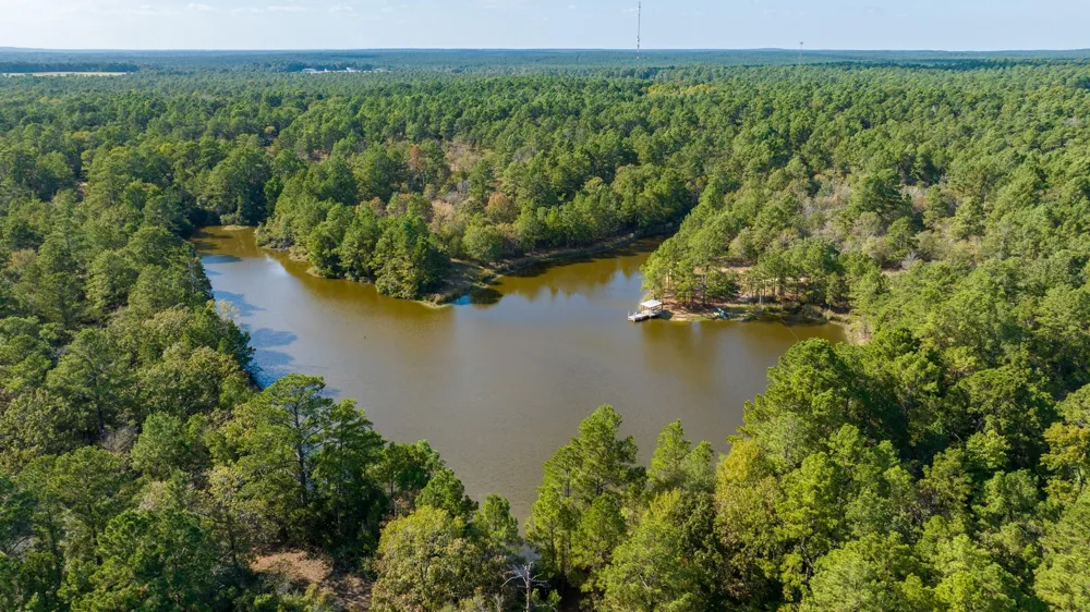2258 Fm 3459 Onalaska, TX 77360