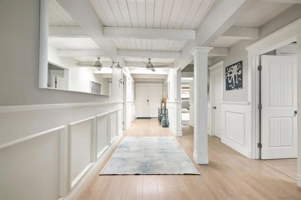 1680 Neptune Ave Vista, CA 92024