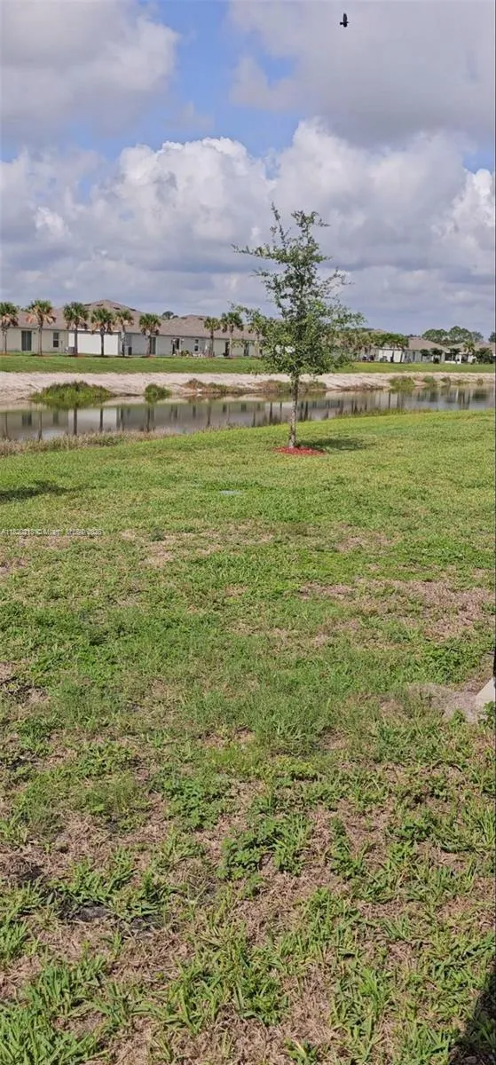 9124 Aegean Cir Lehigh Acres, FL 33936