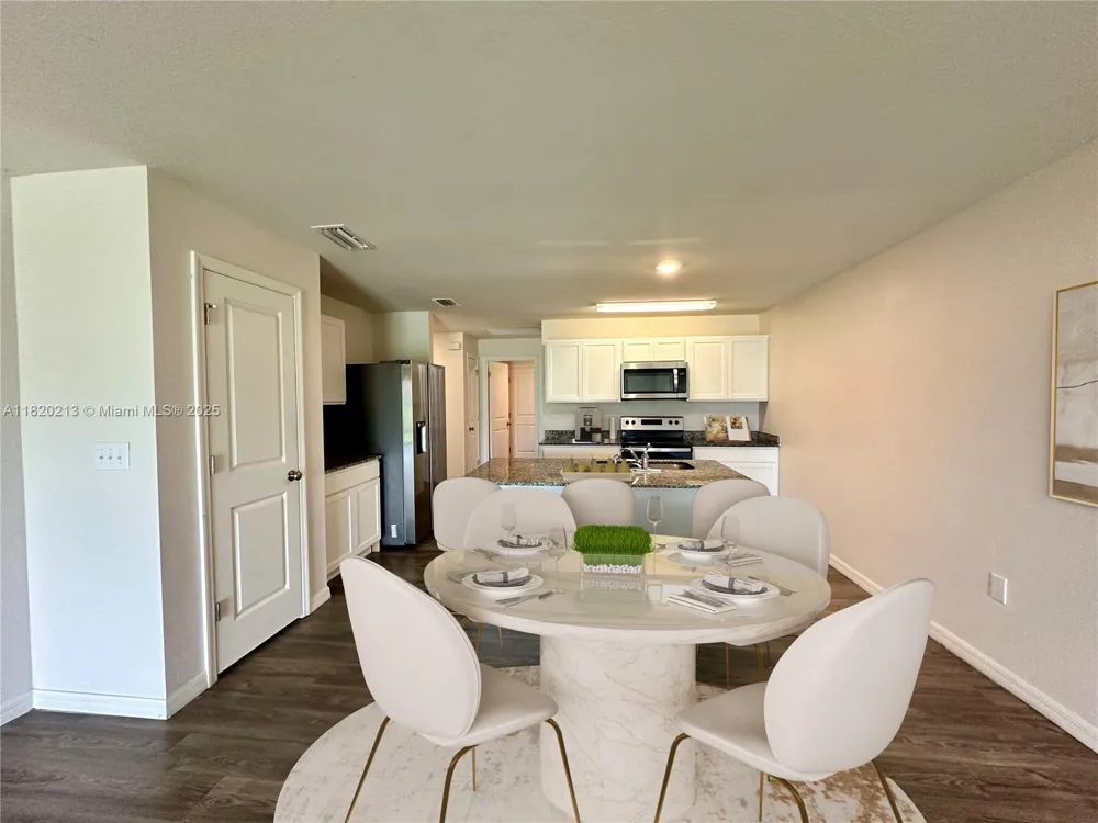 9124 Aegean Cir Lehigh Acres, FL 33936