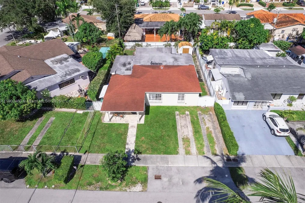 7231 SW 6th St Miami, FL 33144