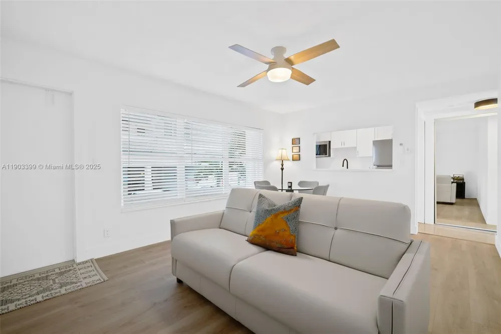 9241 Collins Ave #11 Surfside, FL 33154