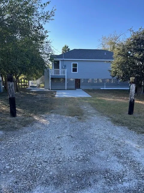 9651 County Road 505 Mathis, TX 78368