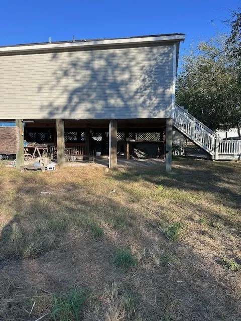 9651 County Road 505 Mathis, TX 78368