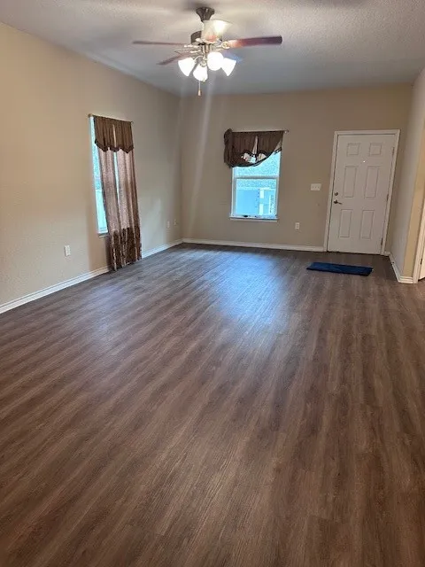9651 County Road 505 Mathis, TX 78368