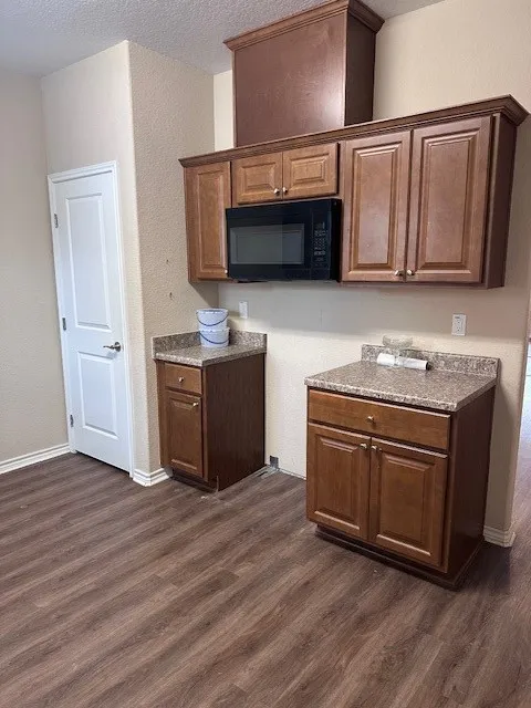 9651 County Road 505 Mathis, TX 78368