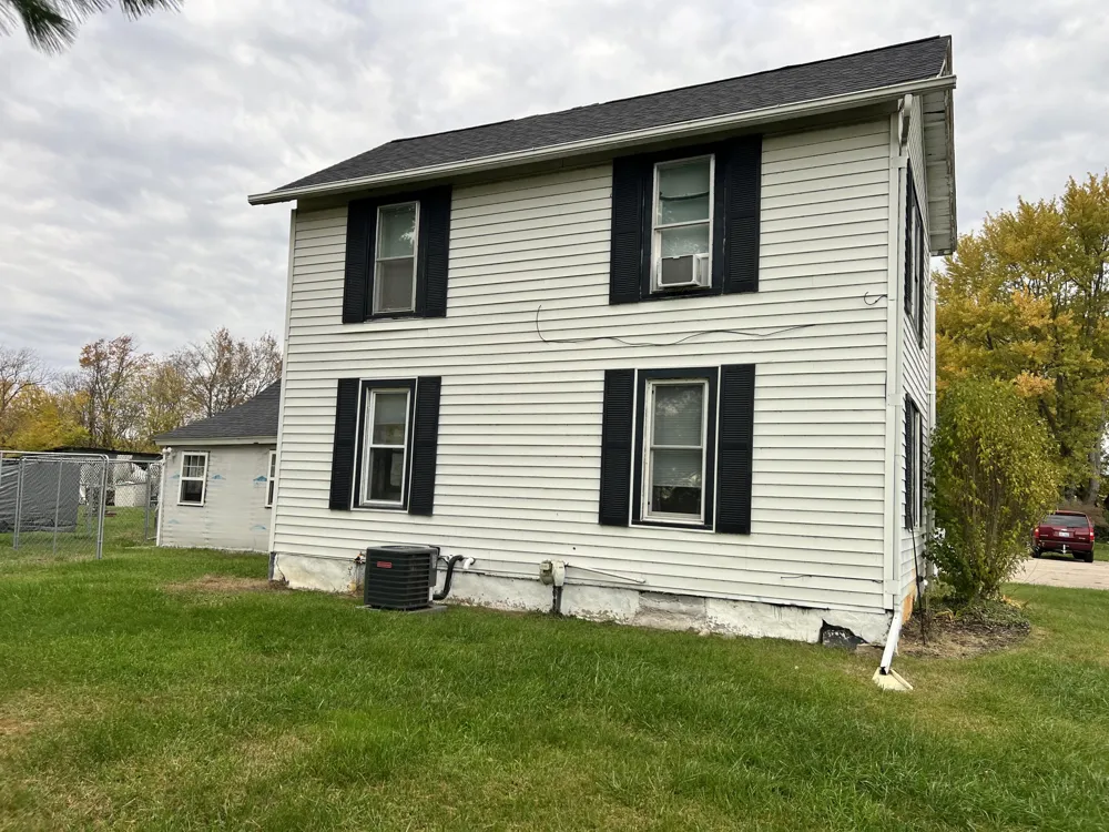 560 S Grand Street Schoolcraft, MI 49087