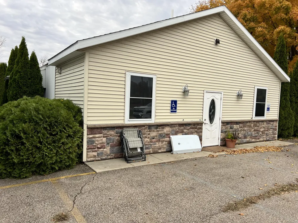 560 S Grand Street Schoolcraft, MI 49087