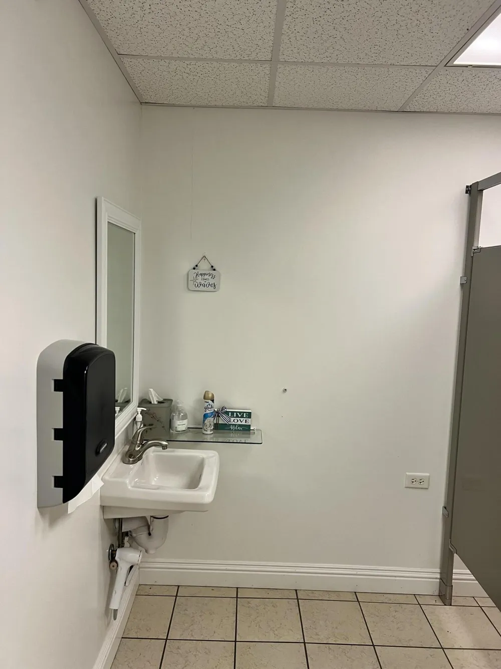 560 S Grand Street Schoolcraft, MI 49087
