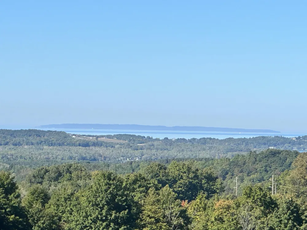 9224 E Duck Lake Road Suttons Bay Township, MI 49682