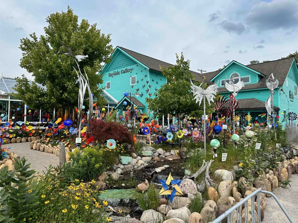 9224 E Duck Lake Road Suttons Bay Township, MI 49682