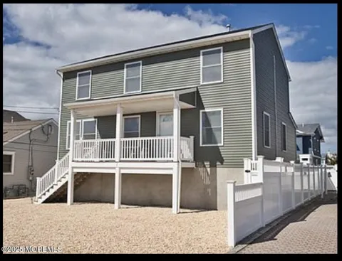 7 Princeton Avenue