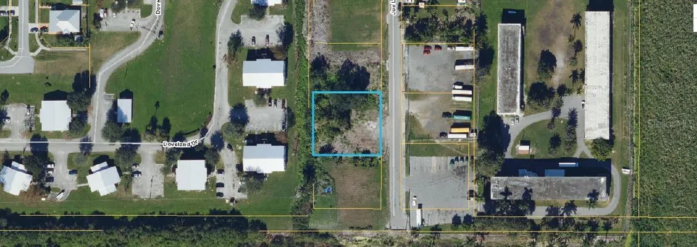 875 JOE LOUIS AVENUE Pahokee, FL 33476