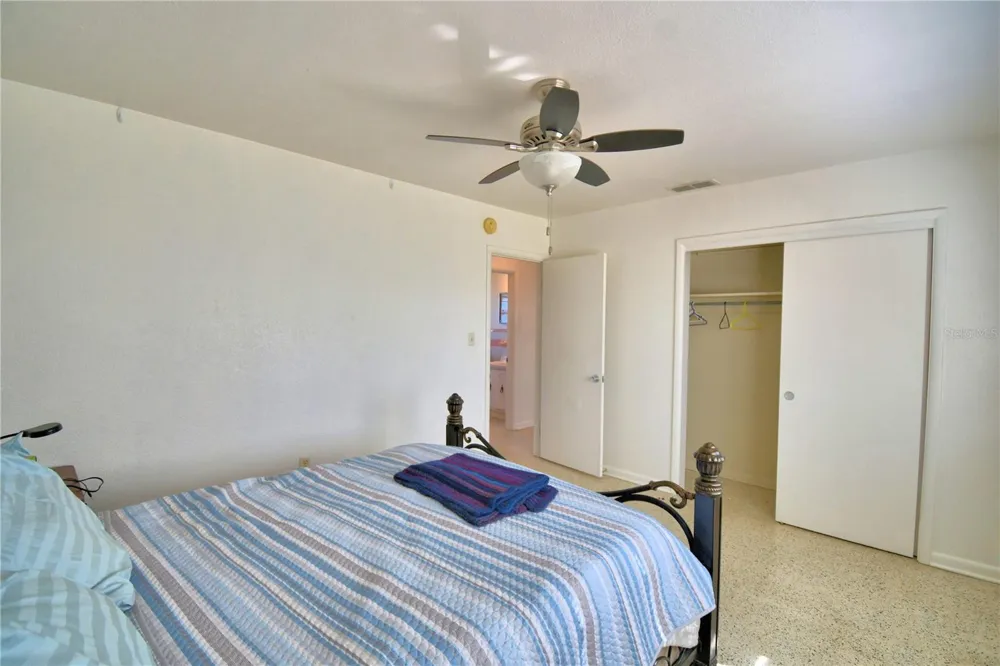 105 MAXCY LANE Frostproof, FL 33843