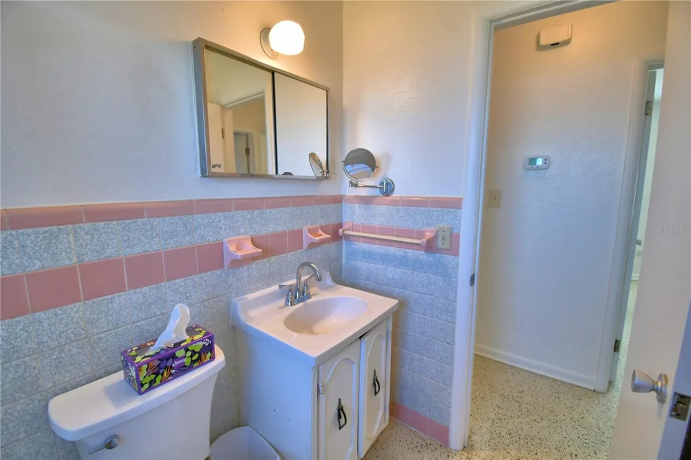 105 MAXCY LANE Frostproof, FL 33843