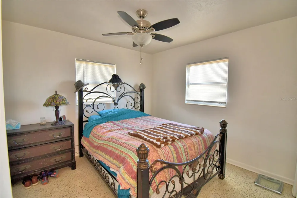 105 MAXCY LANE Frostproof, FL 33843