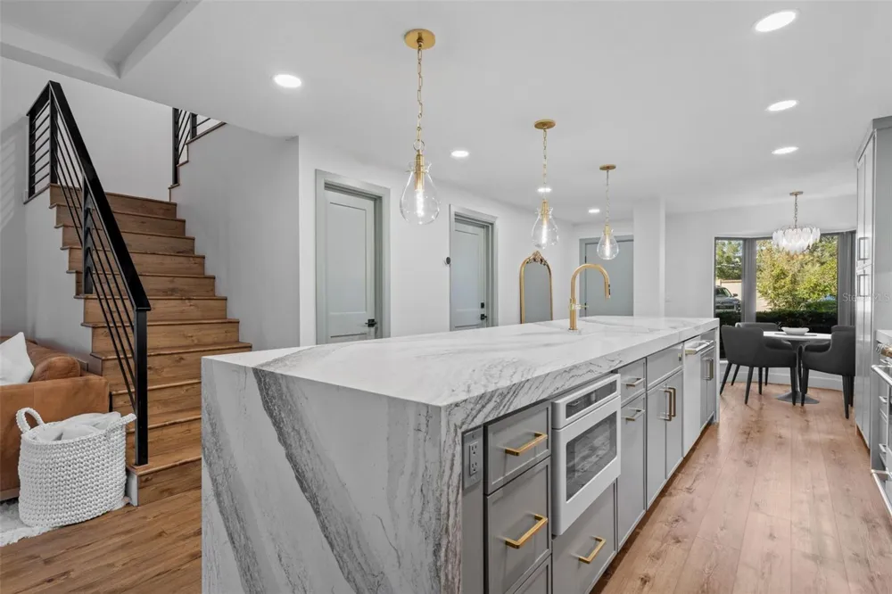 219 QUAYSIDE CIRCLE Maitland, FL 32751