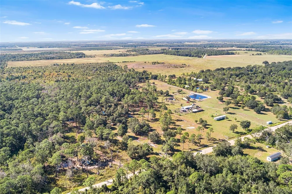 1405 FAZZINI DRIVE Frostproof, FL 33843