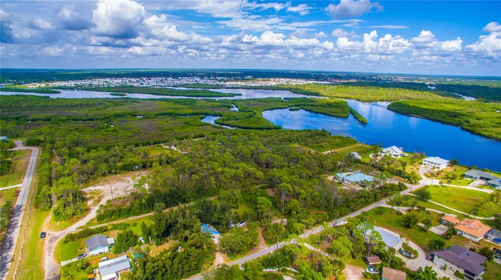 DEER COURT Venice, FL 34293